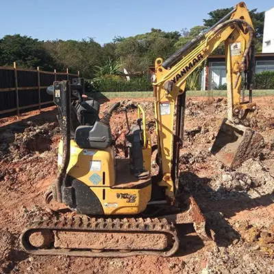 foto ilustrativa MINI ESCAVADEIRA